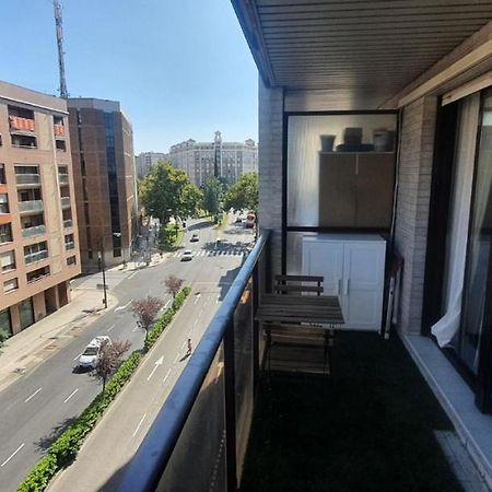 Apartamenticos Studio 75 Zaragoza Ngoại thất bức ảnh
