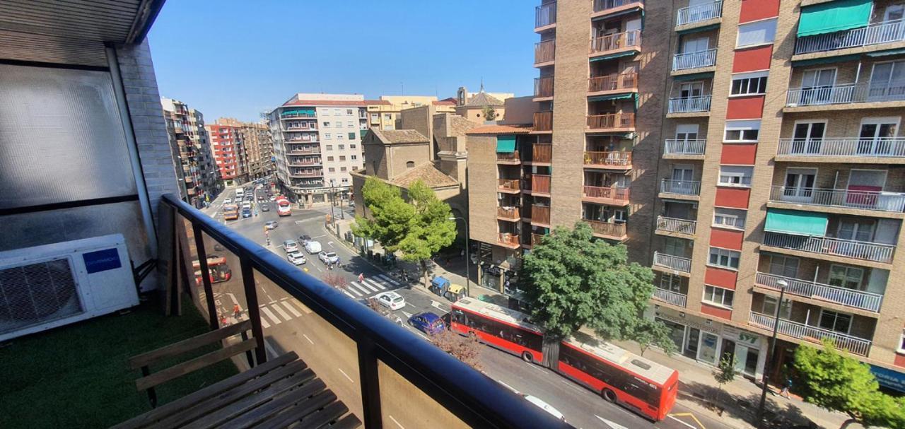 Apartamenticos Studio 75 Zaragoza Ngoại thất bức ảnh