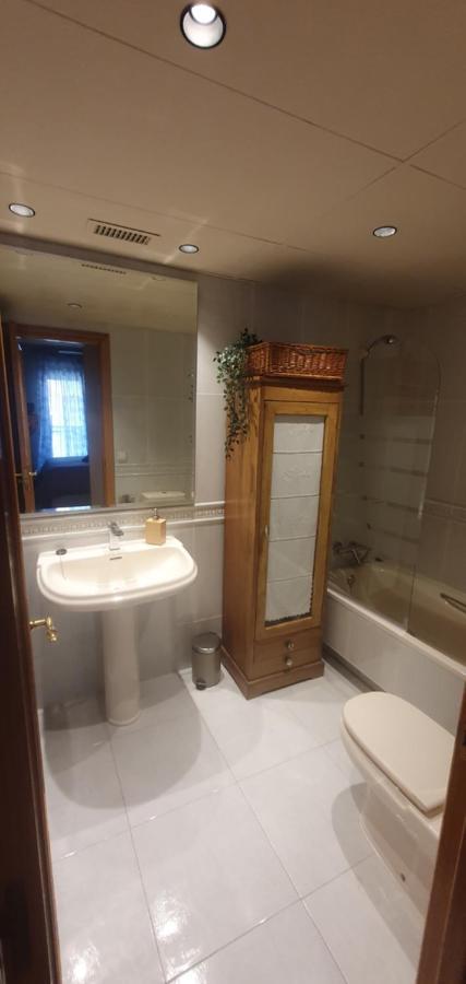 Apartamenticos Studio 75 Zaragoza Ngoại thất bức ảnh